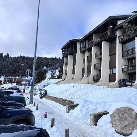 Au Pied Des Pistes-acces, Direct Ski, Pyrenees, 2000